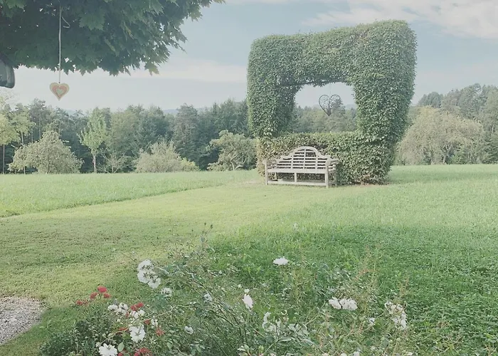 Safran فندق Eibiswald